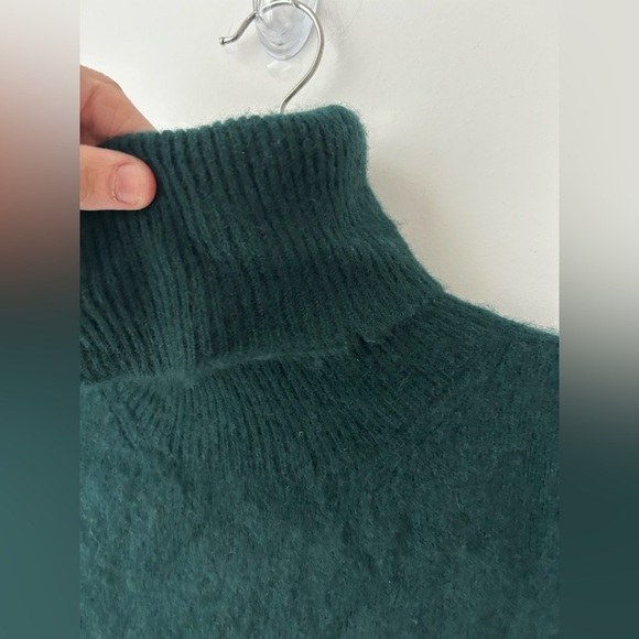 Iris Singer green cashmere turtleneck sweater - Picture 3 of 12